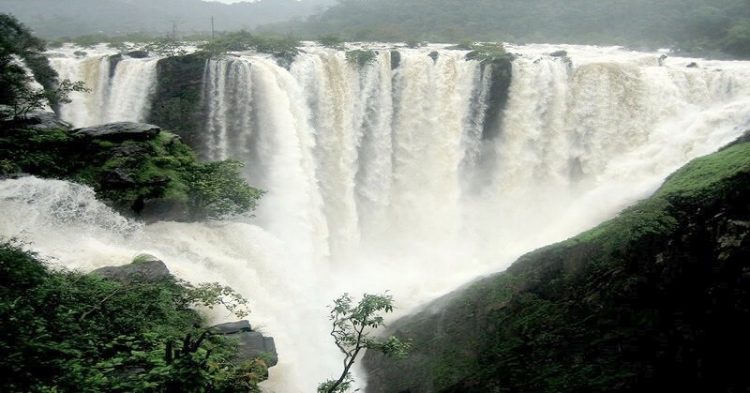 largest waterfall in india